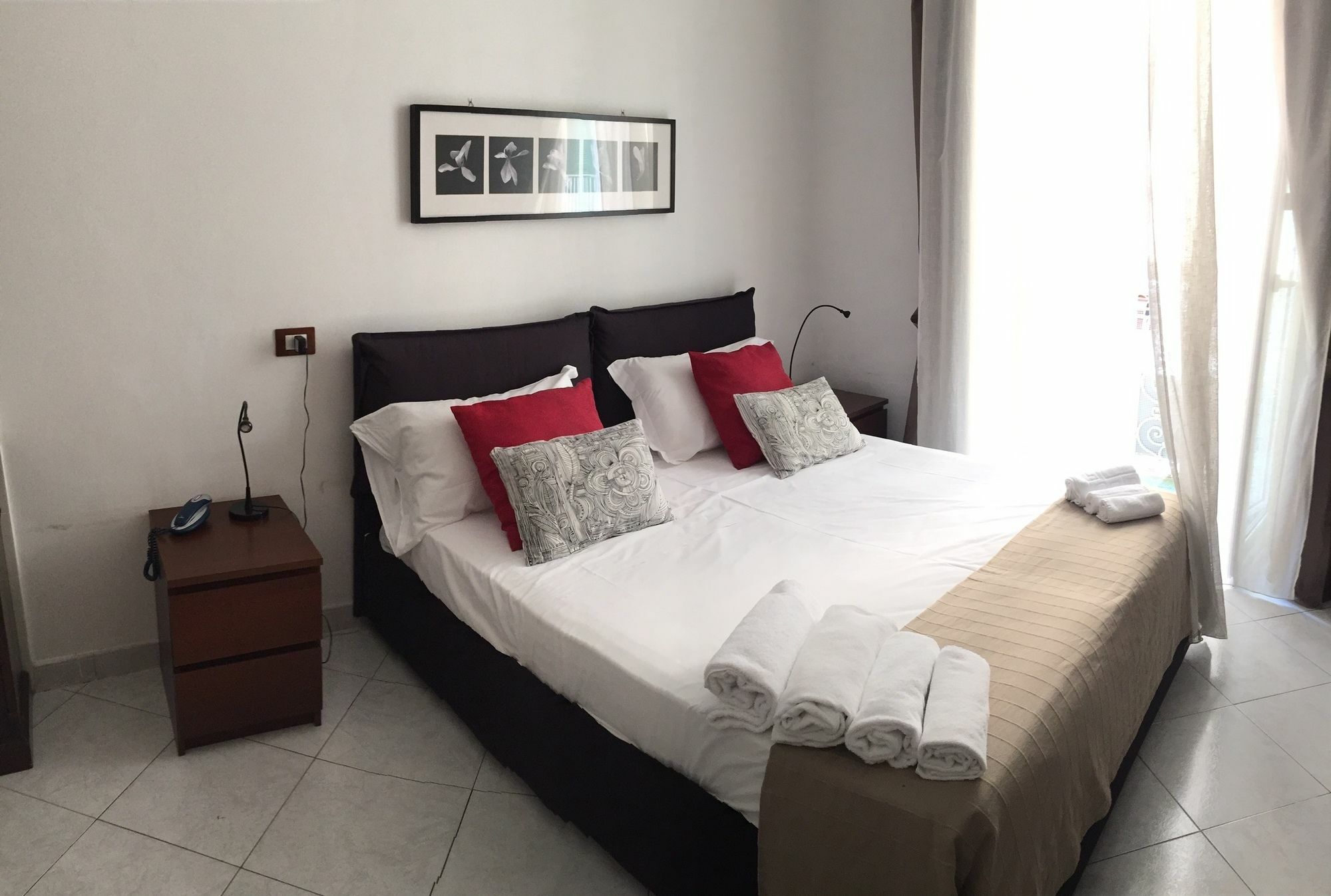 Bed & Breakfast Plebiscito Home Napoli Dış mekan fotoğraf