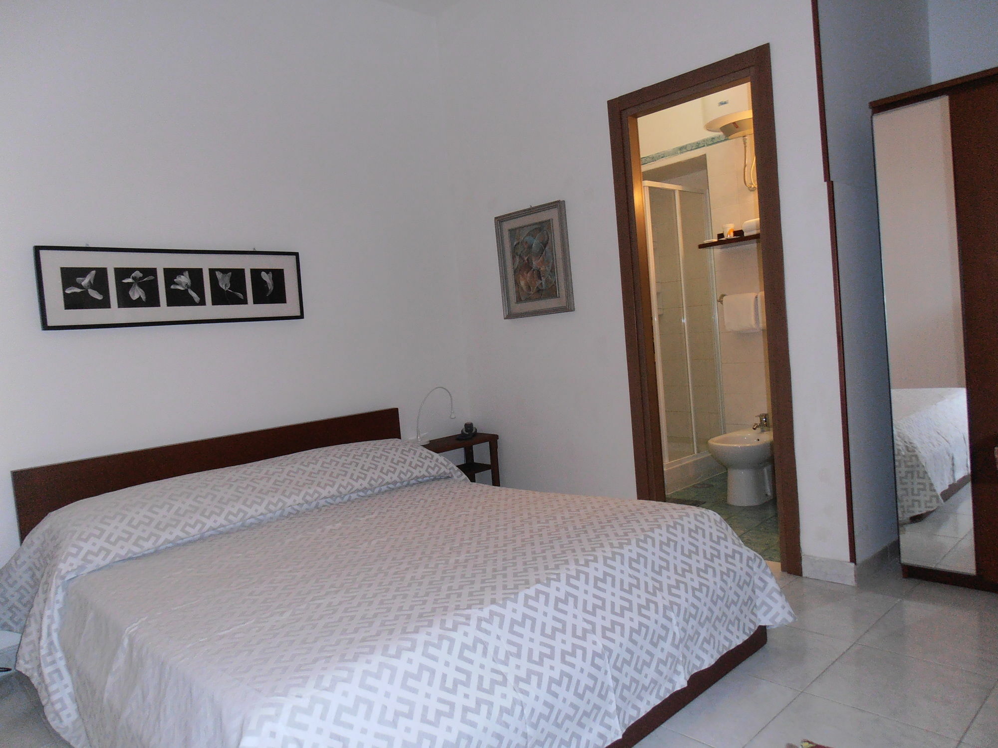 Bed & Breakfast Plebiscito Home Napoli Dış mekan fotoğraf