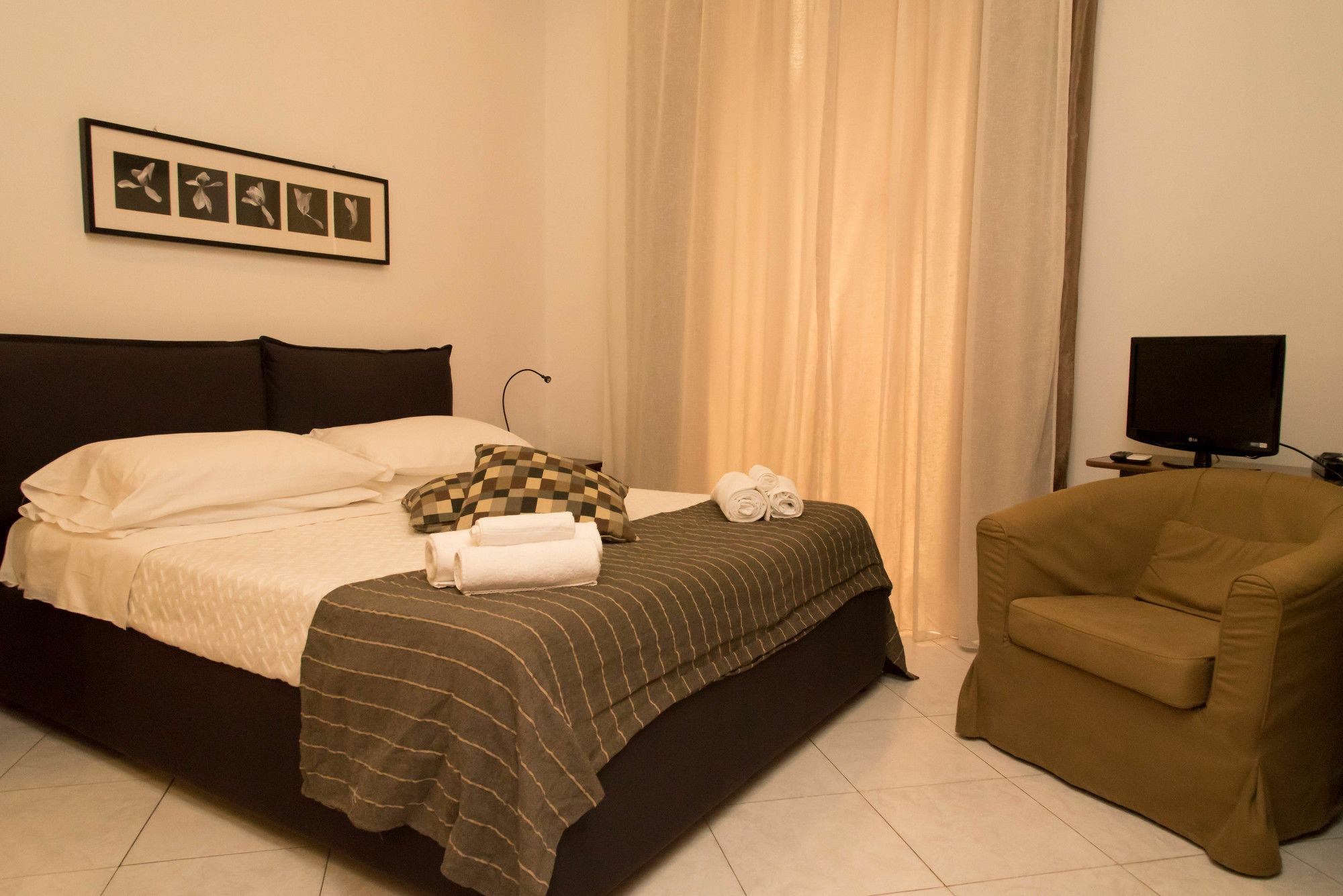 Bed & Breakfast Plebiscito Home Napoli Dış mekan fotoğraf
