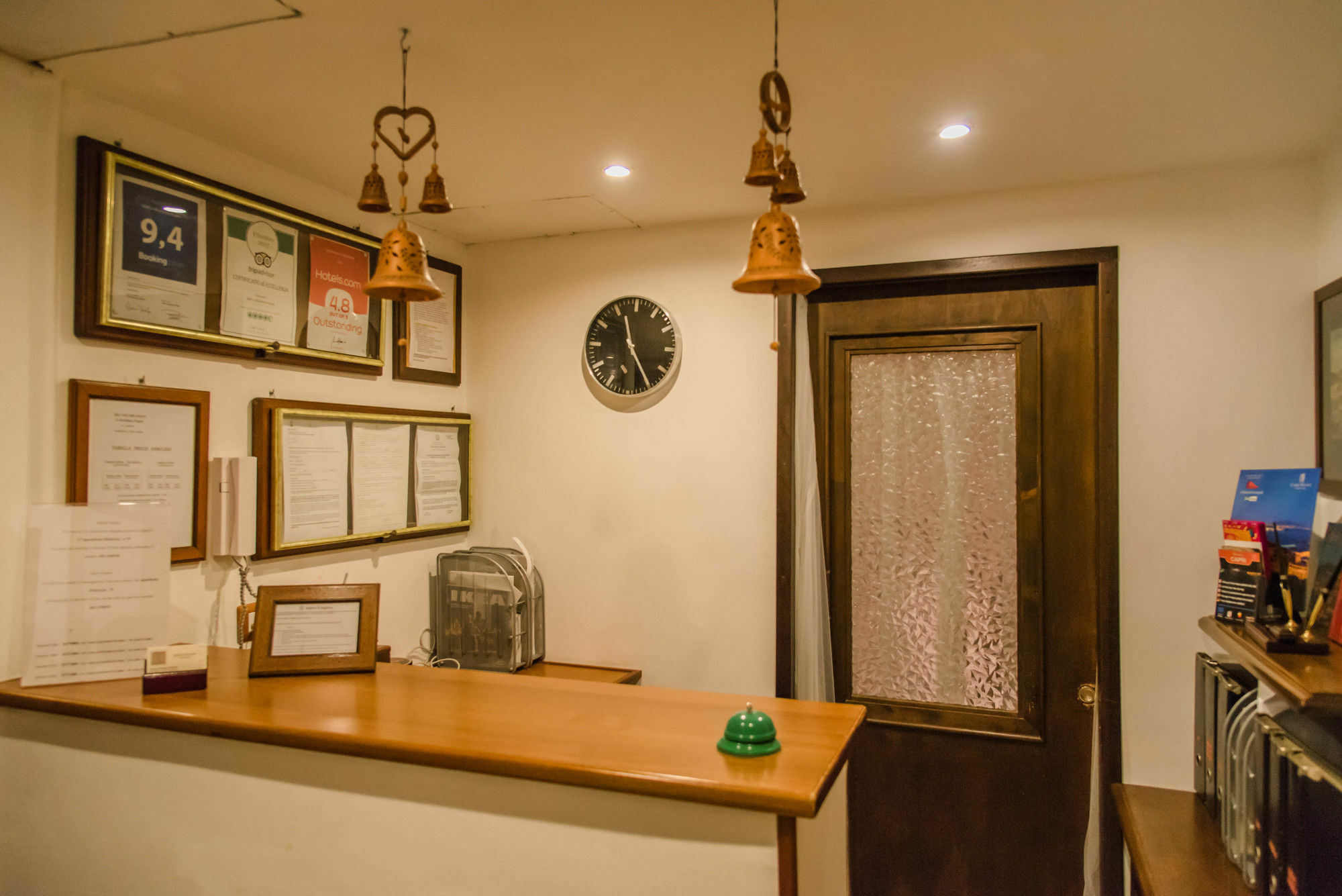 Bed & Breakfast Plebiscito Home Napoli Dış mekan fotoğraf