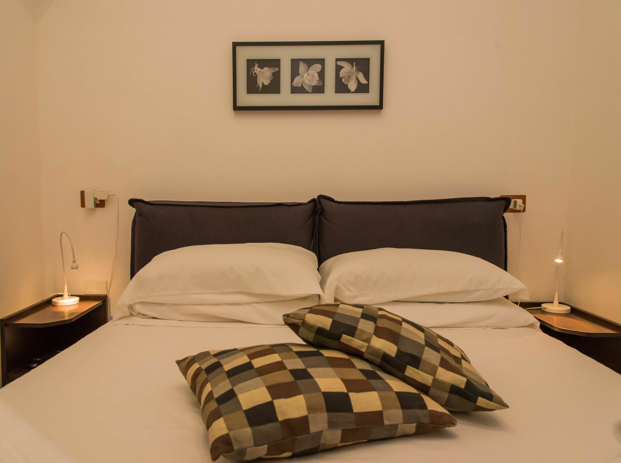 Bed & Breakfast Plebiscito Home Napoli Dış mekan fotoğraf